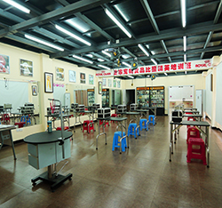 學(xué)校環(huán)境